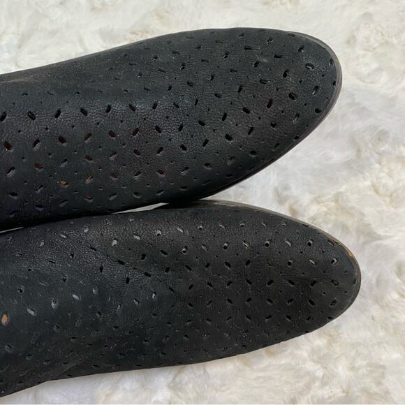 Lucky Brand Baley Perforated Ankle Booties Black Leather Size 9.5 Womens - Picture 4 of 11